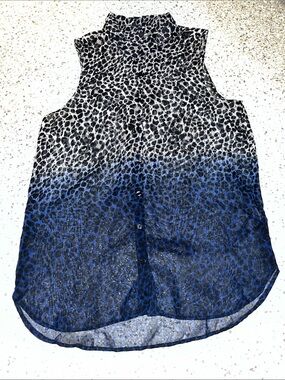 H&M Sleeveless Ombre Leopard Button-Down Top - Blue/Black/White pit to pit 18 “